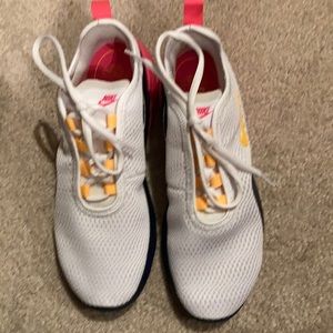 Nike multi color  tennis shoes